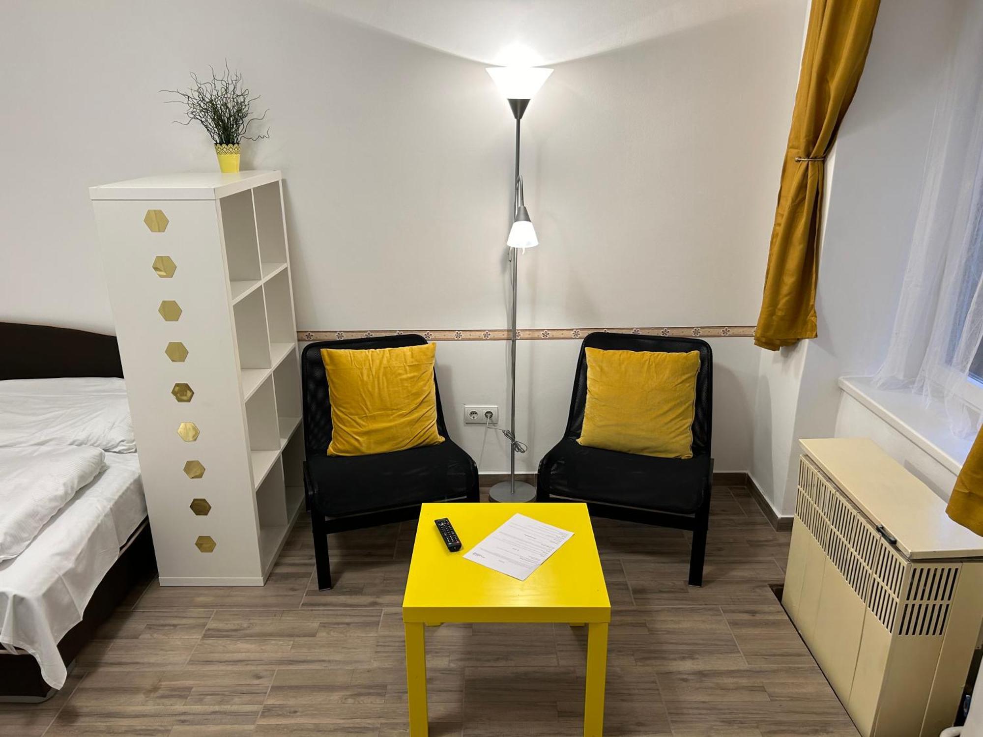 Central Boulevard Apartman บูดาเปสต์ ภายนอก รูปภาพ