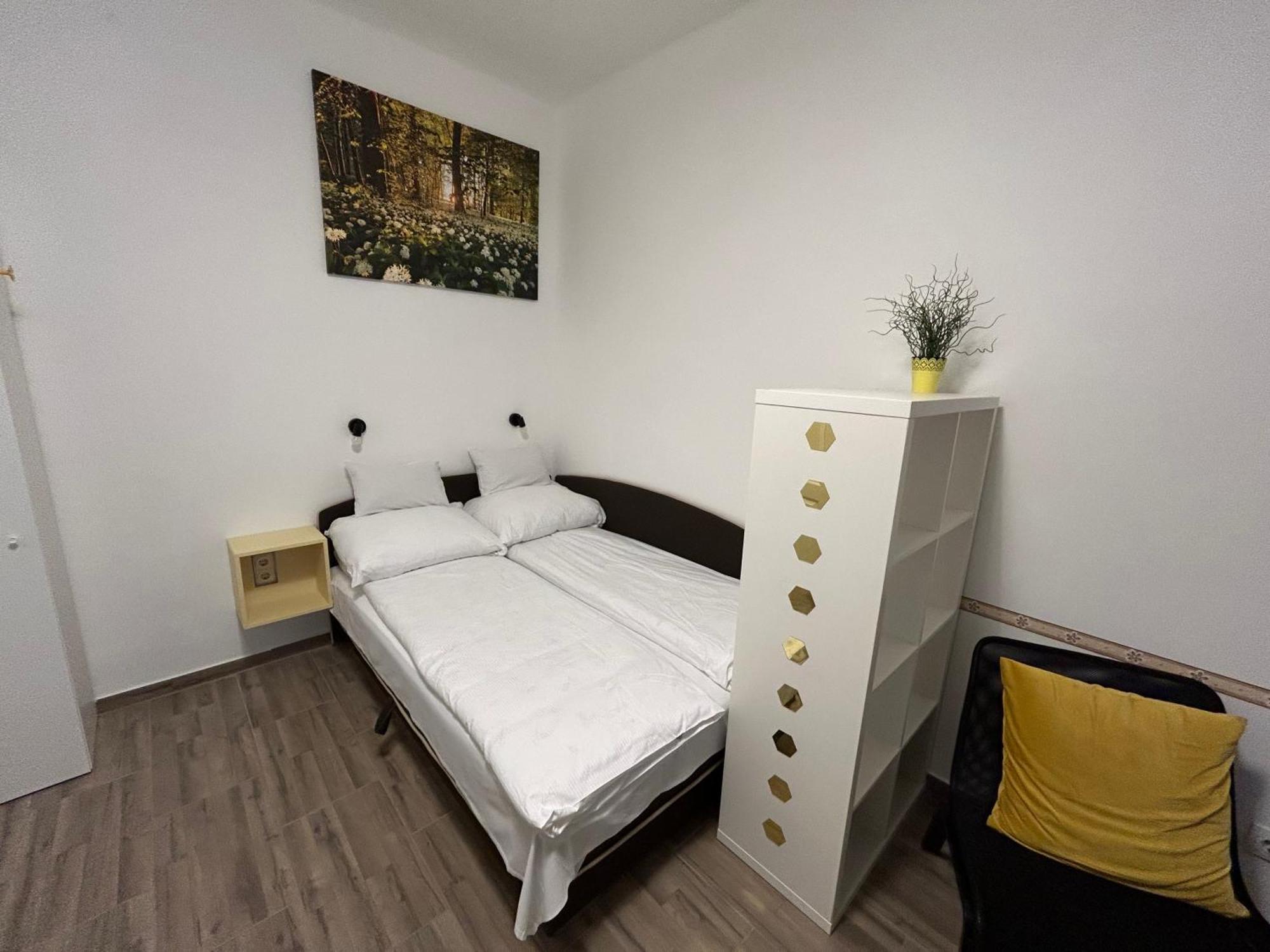 Central Boulevard Apartman บูดาเปสต์ ภายนอก รูปภาพ